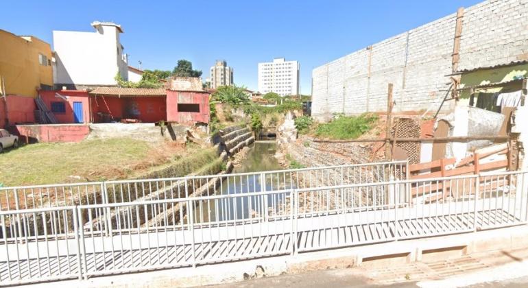 Prefeitura abre licitação para estudos de prevenção de enchentes no Córrego Barreiro Córrego Barreiro