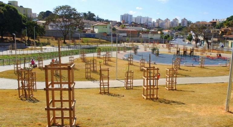 Bairros em Venda Nova recebem áreas sociais e de lazer Imagem da Praça 06, no bairro São João Batista, em Venda Nova