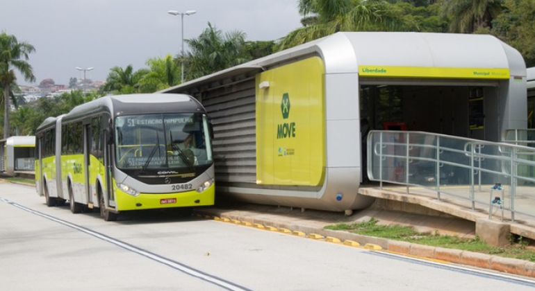 Conselho de Mobilidade Urbana prepara eleição para setores técnico e empresarial Ônibus na Estação Move