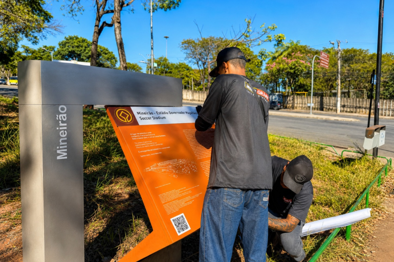 Orla da Pampulha ganha sinalização turística revitalizada Orla da Pampulha ganha sinalização turística revitalizada