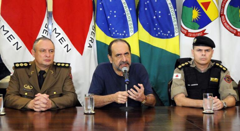 Prefeitura de Belo Horizonte e Polícia Militar garantem segurança da população O prefeito Alexandre Kalil em entrevista coletiva