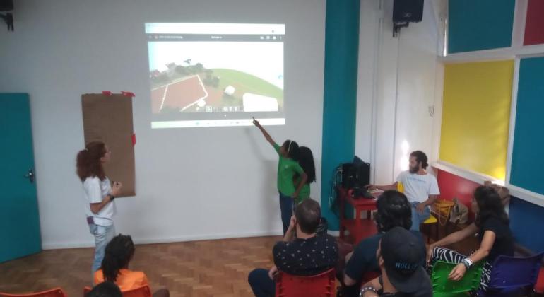 PBH promove oficinas de planejamento urbano com estudantes de escolas municipais PBH promove oficinas de planejamento urbano com estudantes de escolas municipais