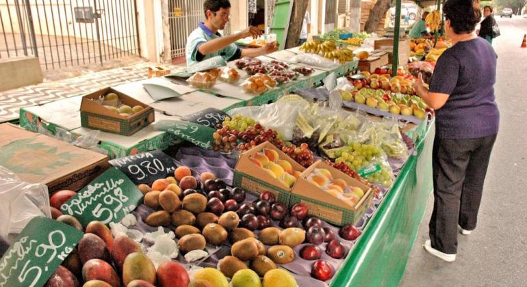 Feira da Silva Lobo está de volta a partir deste sábado