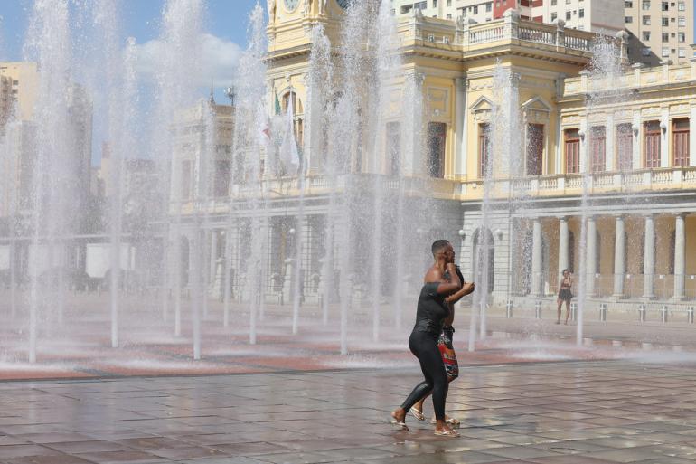 Ambiente em Foco Virtual debate impactos do calor extremo na saúde da população Ambiente em Foco Virtual debate impactos do calor extremo na saúde da população