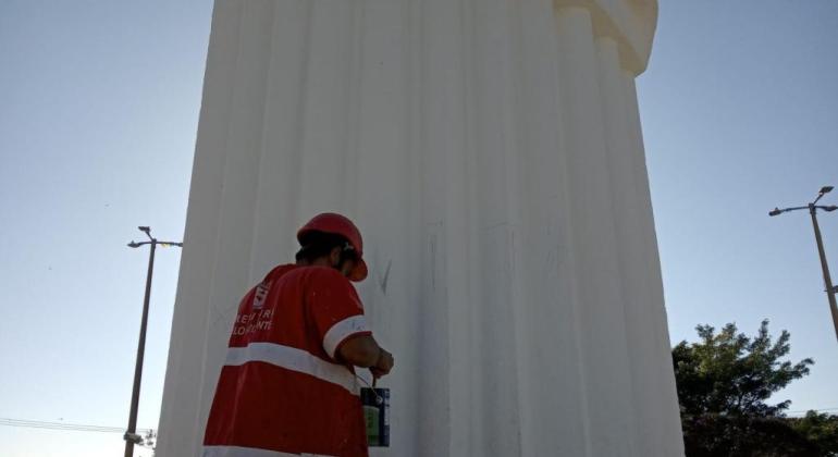 PBH aciona judicialmente autor de pichação no Cristo Redentor do Barreiro PBH aciona judicialmente autor de pichação no Cristo Redentor do Barreiro