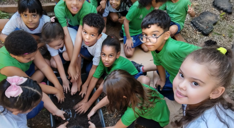 Escolas municipais de BH fazem conscientizam alunos sobre o meio ambiente