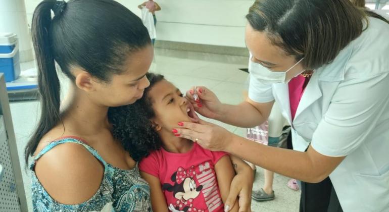 PBH vacina crianças contra a paralisia infantil neste fim de semana