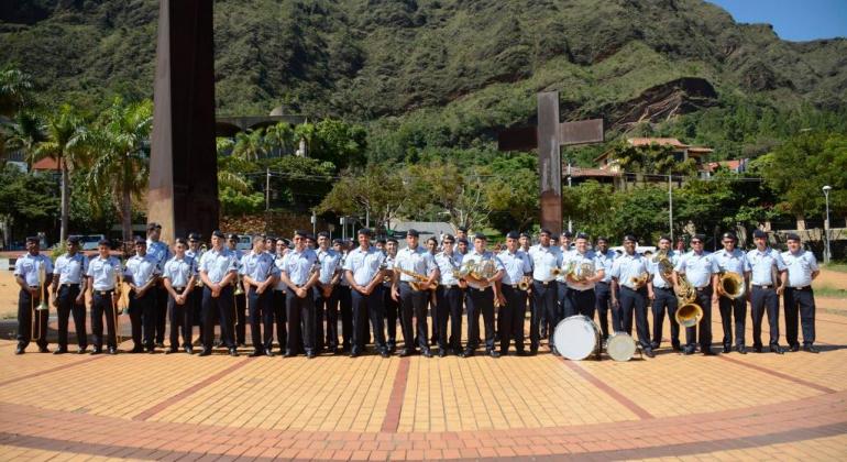 Banda da Guarda Civil Municipal homenageia Raul Seixas na Praça Sete no dia 27/8