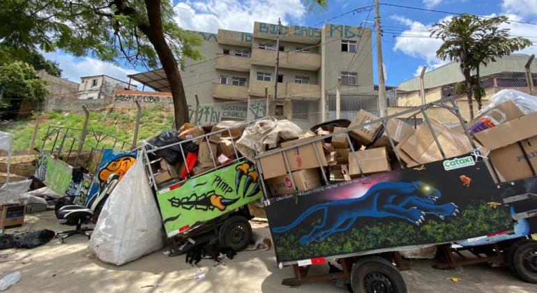 PBH desenvolve projeto para auxiliar catadores de recicláveis PBH desenvolve projeto para auxiliar catadores de recicláveis