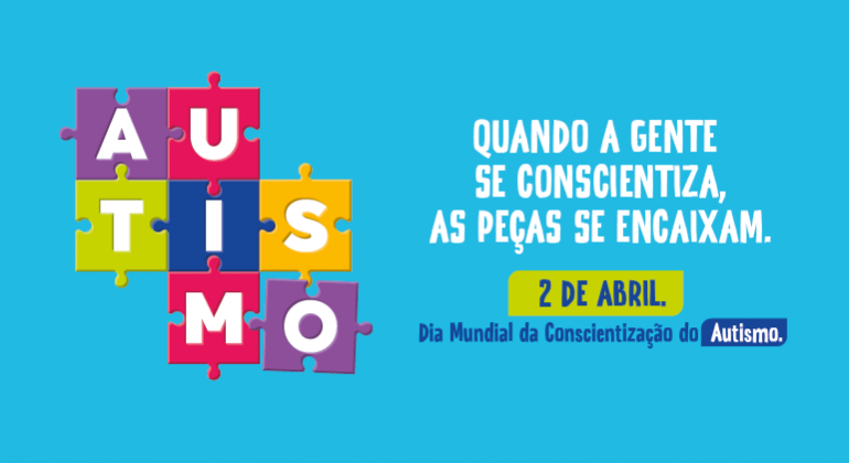 BH promove campanha e ações de visibilidade no Mês de Conscientização do autismo Imagem com fundo azul e peças de quebra-cabeça formando a palavra AUTISMO