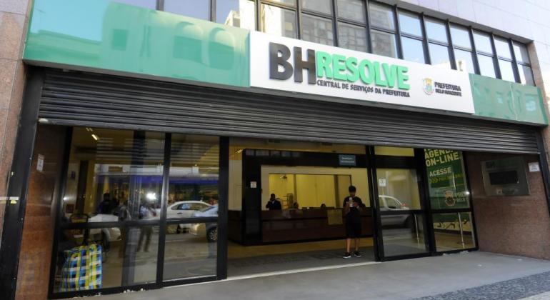 Sudecap realiza obra de drenagem e ampliação da acessibilidade no BH Resolve Fachada do BH Resolve