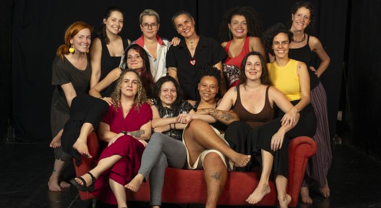 Teatro Marília recebe série de atrações com foco nas mulheres