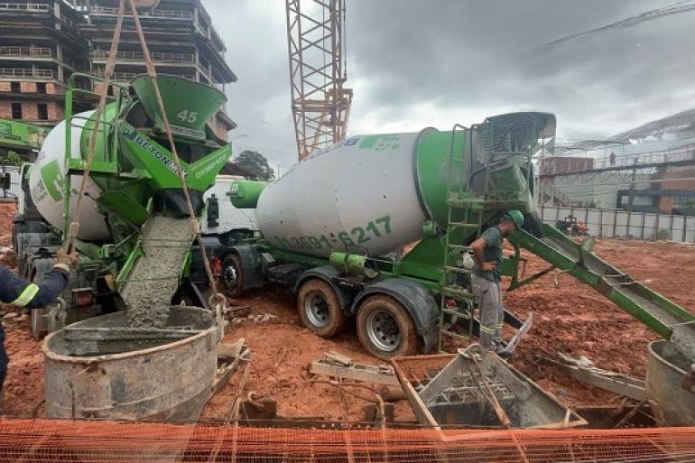 Obras de grande porte terão horário ampliado para acelerar a conclusão Obras de grande porte terão horário ampliado para acelerar a conclusão
