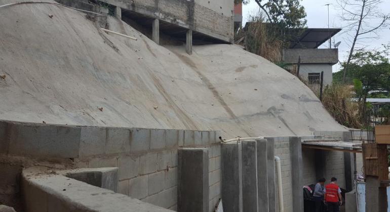 Urbel entrega obra de eliminação de risco na Vila Jardim Alvorada Obra de uma encosta em uma vila de belo horizonte
