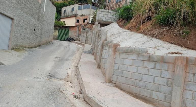 Obra de drenagem reduz risco geológico no Conjunto Paulo VI Obra de drenagem reduz risco geológico no Conjunto Paulo VI