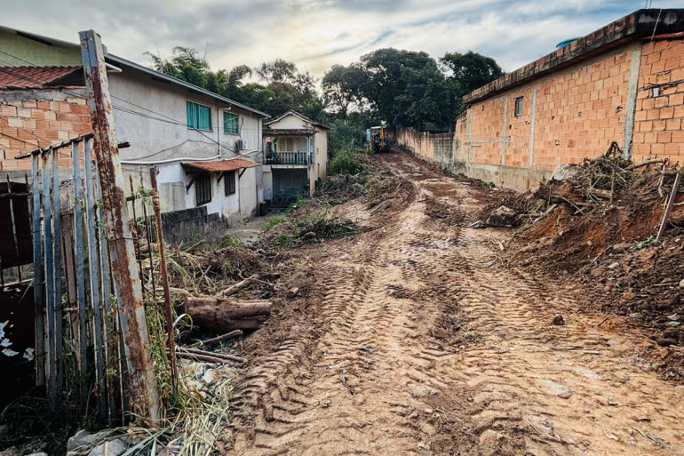 Prefeitura inicia obras de melhoria urbana na Vila Sumaré Prefeitura inicia obras de melhoria urbana na Vila Sumaré
