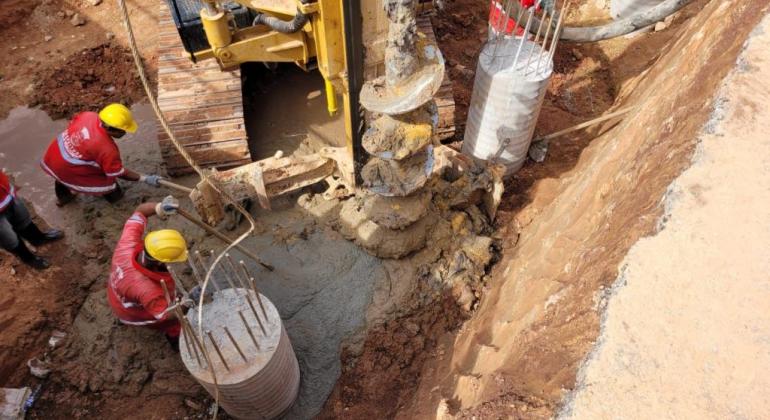 Prefeitura acelera obras de implantação de novas pontes sobre o Córrego Ressaca Prefeitura acelera obras de implantação de novas pontes sobre o Córrego Ressaca