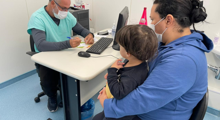 Rede SUS-BH recebe 25 profissionais do Programa Mais Médicos pelo Brasil Rede SUS-BH recebe 25 profissionais do Programa Mais Médicos pelo Brasil