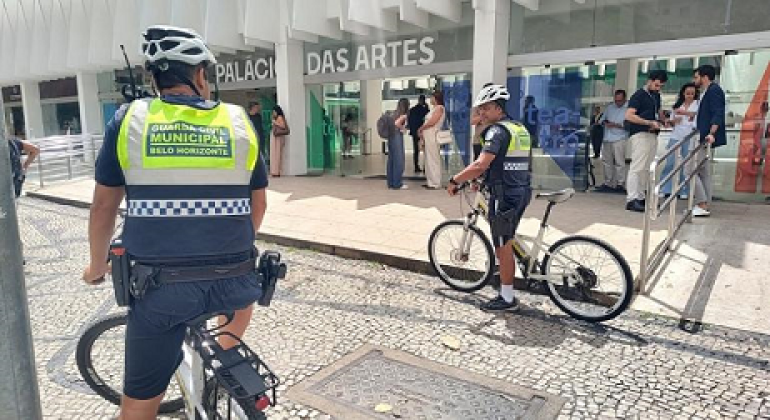 Patrulhamento com bicicletas é reforçado com a formatura de novos agentes da Guarda Municipal