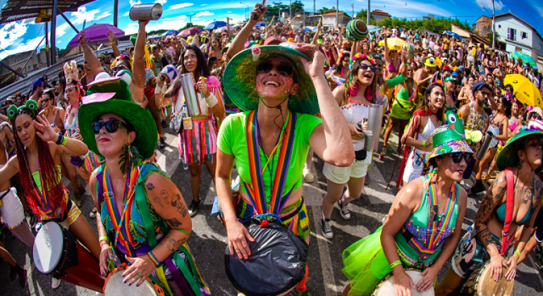 Edital de cotas de patrocínio para o Carnaval de 2026 é lançado pela PBH 
