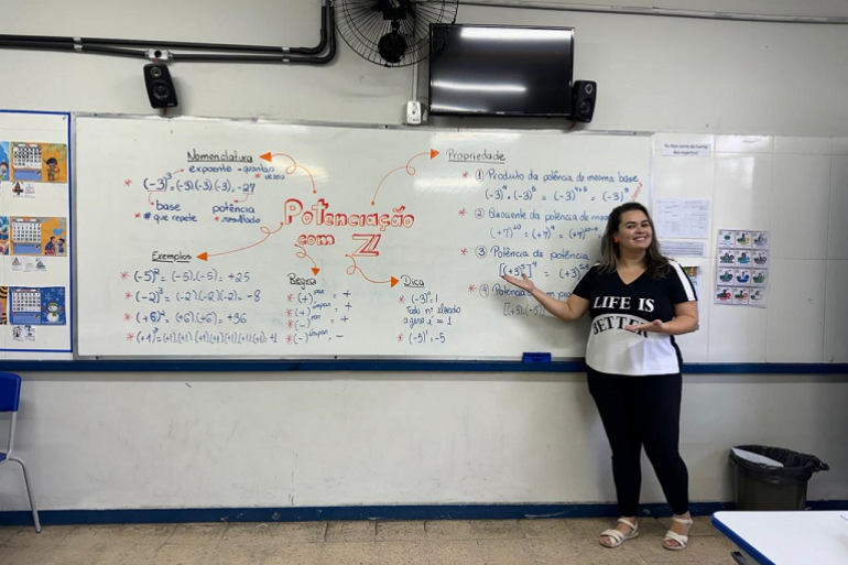 Professora da rede municipal é premiada por método que facilita aprender matemática Professora da rede municipal é premiada por método que facilita aprender matemática