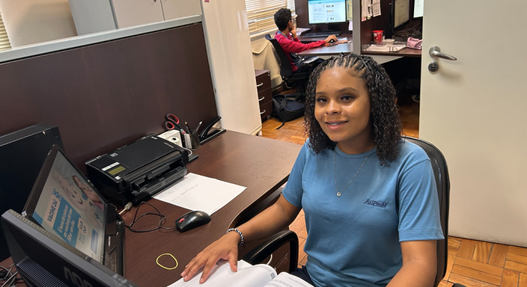 Programa de Promoção ao Adolescente Trabalhador da PBH oferece vagas de estágio Programa de Promoção ao Adolescente Trabalhador da PBH oferece vagas de estágio