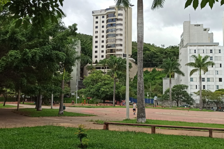 Feira de artesanato e valorização da mineiridade movimenta o Parque Juscelino Kubistchek Feira de artesanato e valorização da mineiridade movimenta o Parque Juscelino Kubistchek