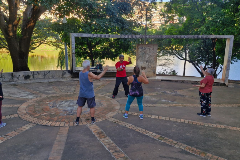 Aulas de Tai Chi Chuan são ofertadas gratuitamente para os cidadãos de BH