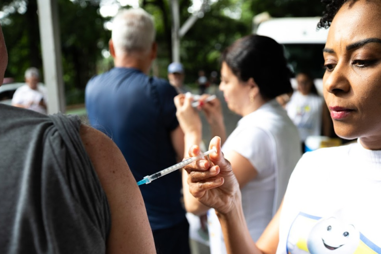Mais de 45 mil pessoas são vacinadas durante o Dia D em Belo Horizonte