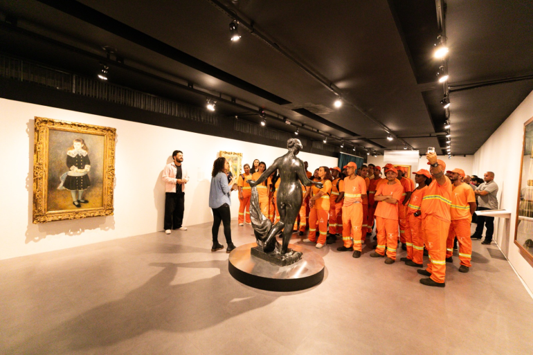 Garis de Belo Horizonte visitam mostra internacional de Renoir nesta terça-feira (14)