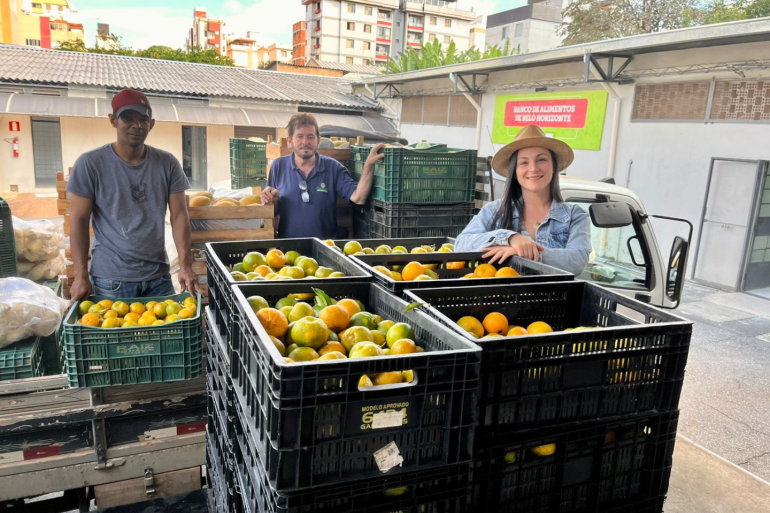 BH recebe produtos da agricultura familiar para unidades socioassistenciais e restaurantes populares BH recebe produtos da agricultura familiar para unidades socioassistenciais e restaurantes populares