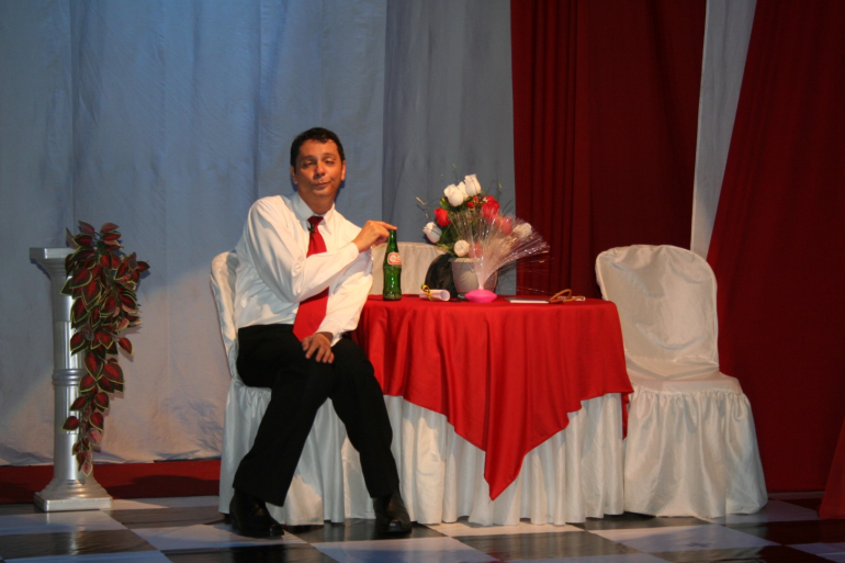 Teatro Raul Belém Machado recebe comédia de sobre buffets de festas