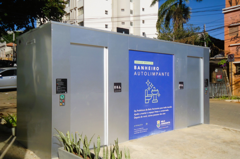 Banheiros autolimpantes de BH superam 1 milhão de utilizações 