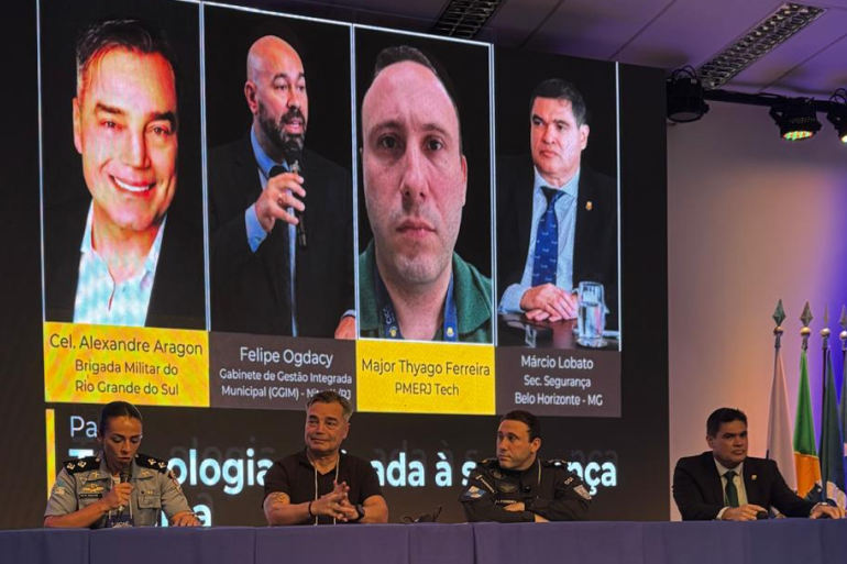Programas de Segurança Pública da PBH são apresentados em evento sobre o tema em Macaé (RJ) Programas de Segurança Pública da PBH são apresentados em evento sobre o tema em Macaé (RJ)