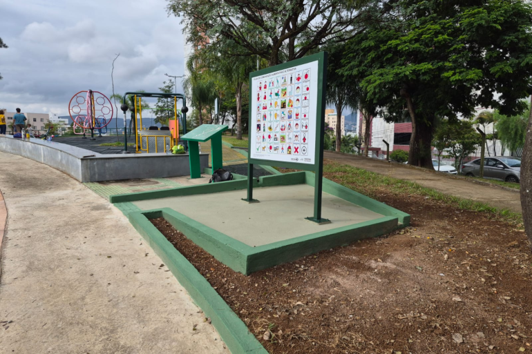 Parque de BH recebe sinalização que ajuda na comunicação de pessoas com necessidades especiais