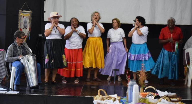 Centro Cultural São Bernardo celebra 25º aniversário Artistas se apresentam no Café com Lorota