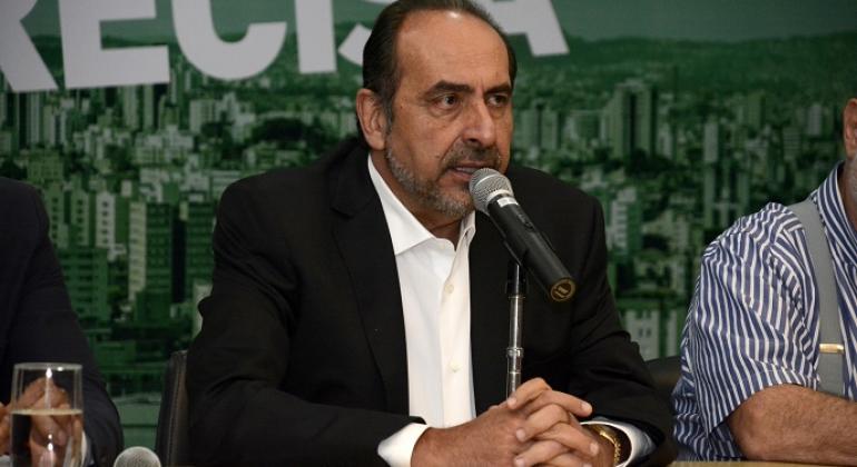PBH realizará audiência para apresentar metas da gestão - Foto: Amira Hissa Prefeito Alexandre Kalil fala à imprensa