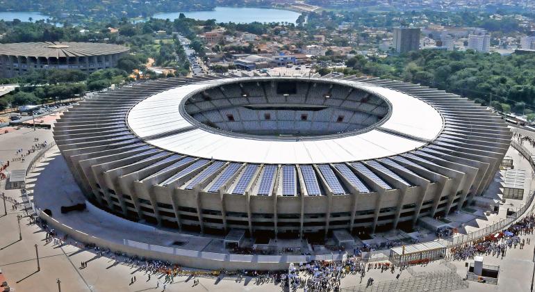 Jogo Cruzeiro x Palmeiras, realizado no Mineirão na quarta, dia 26 de julho, às 21h45, terá operação especial de transporte e trânsito. Foto: Breno Pataro/PBH Imagem aérea do Mineirão durante o dia