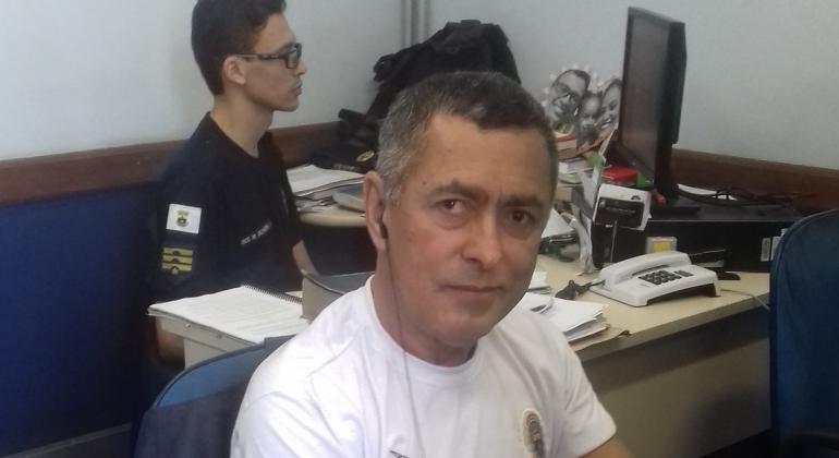 Exemplo de superação do guarda municipal Senilo Ornelas Queiroz, que se adaptou à realidade de perder a visão. Foto: Telma Gomes/PBH Guarda Municipal Senilo Ornelas Queiroz