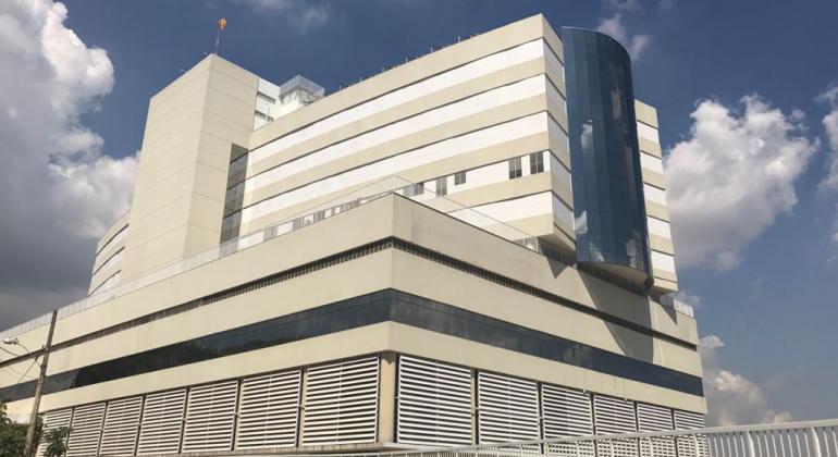 Estão abertas as inscrições para o processo seletivo de 51 médicos no Hospital Metropolitano Dr. Célio Dr. Célio de Castro. Foto: Stênio Lima/PBH Fachada do Hospital Metropolitano Dr. Célio Dr. Célio de Castro, conhecido como Hoapital do Barreiro.