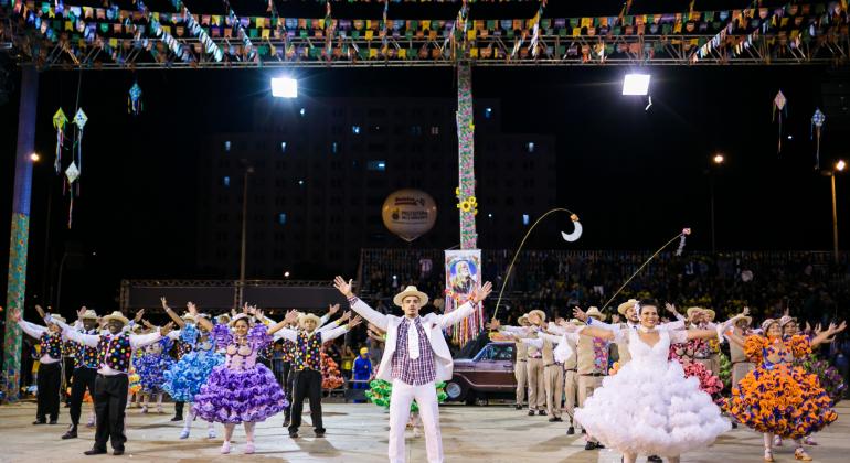 Foto: Tamires Martins Quadrilha junina São Gererê, pentacampeã do Concurso de Quadrilhas do Arraial de Belo Horizonte, se apresentanto.