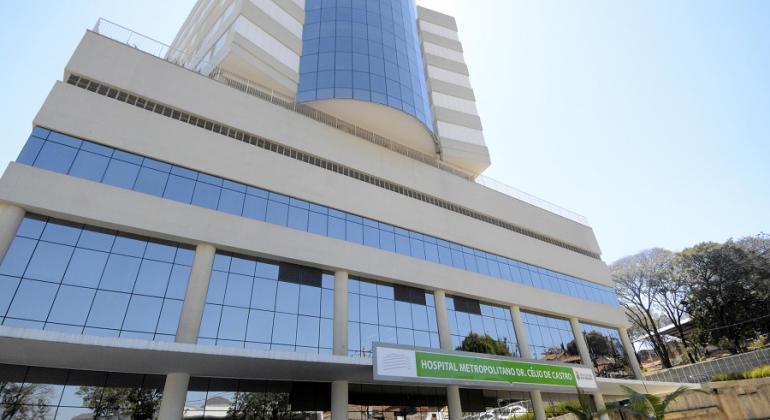 Ministério da Saúde concede Certificação de Entidade Beneficente ao Hospital do Barreiro; economia é de mais de R$ 26 milhões ao ano. Foto: Amira Hissa/PBH Fachada de Hospital do Barreiro durante o dia.