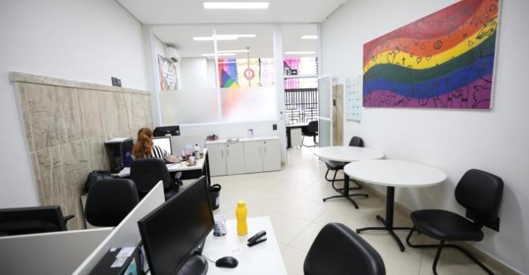 Pessoas LGBTs terão consultoria jurídica gratuita nesta quinta-feira (13)