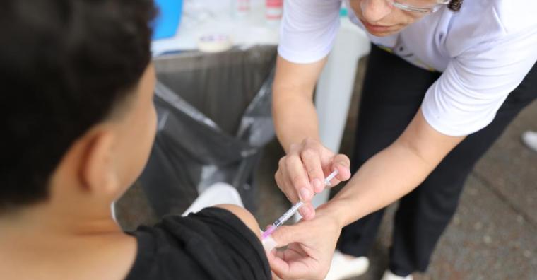 Prefeitura mantém vacinação contra a gripe durante o fim de semana