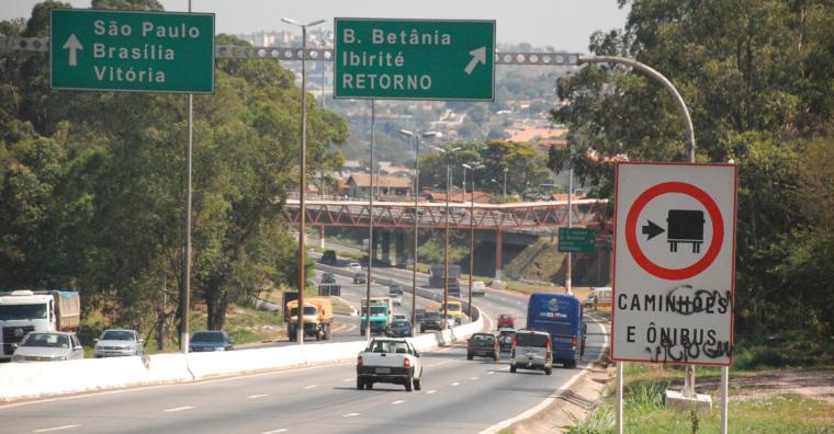 Viu essa placa no Novo Anel? Viu essa placa no Novo Anel?
