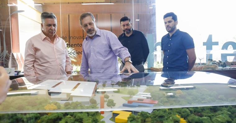 Álvaro Damião reforça parceria da Prefeitura com o BH-TEC