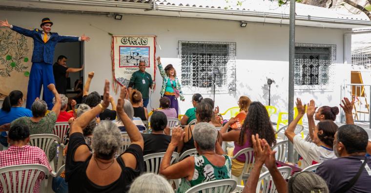 CRAS Pedreira Prado Lopes CRAS Pedreira Prado Lopes - Pessoas reunidas na solenidade de entrega do novo espaço de funcionamento do Centro de Referência de Assistência Social (Cras) Pedreira Prado Lopes, que foi realocado para a Rua Guapé, nº 307, no Bairro Santo André