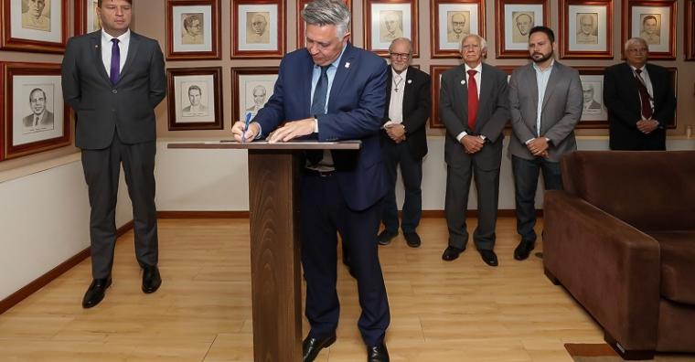 PBH e Tribunal de Contas assinam acordo para ampliar o Programa Estamos Juntos
