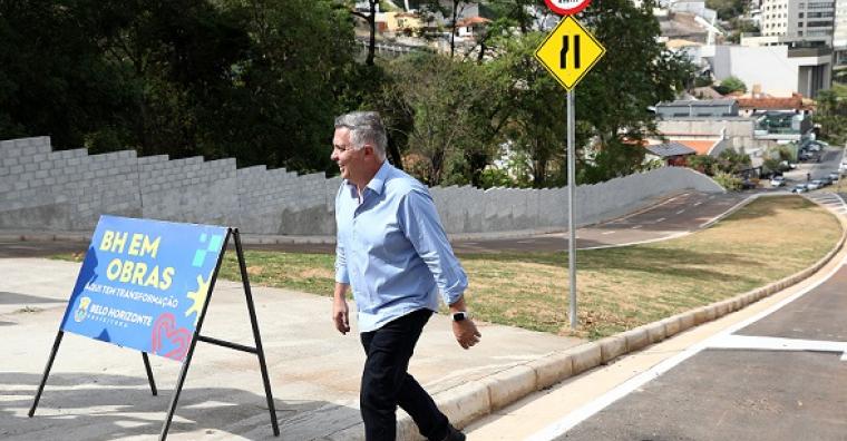 PBH entrega as obras de abertura da Rua Halley, no Bairro Santa Lúcia  PBH entrega as obras de abertura da Rua Halley, no Bairro Santa Lúcia