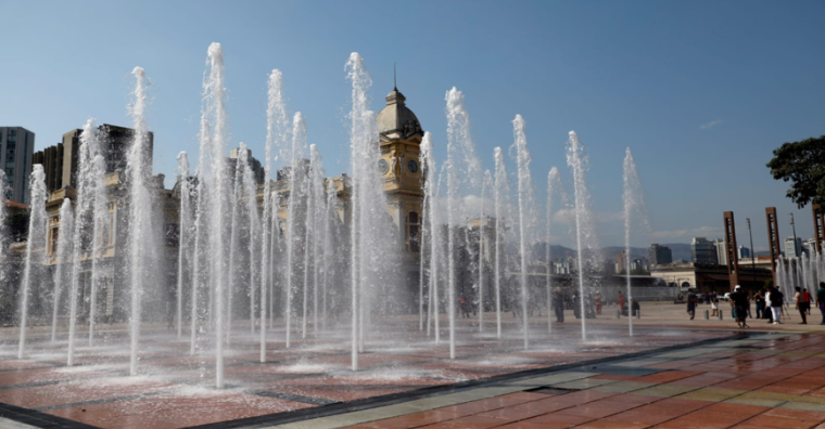 Manutenção de praças - Praça da Estação